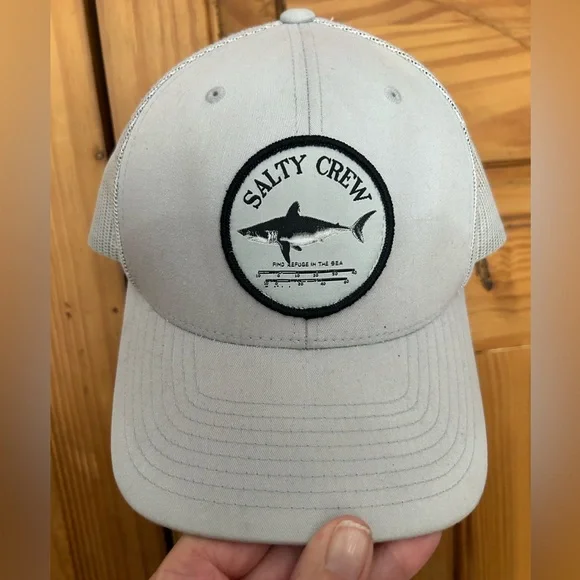 SALTY CREW Snap-Back Hat - Picture 1 of 6
